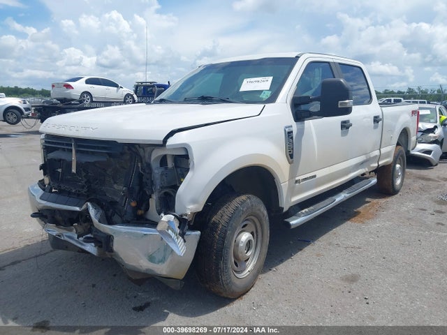 Ford F-250 Xl 2018 1FT7W2BT7JEB63104 Image 2