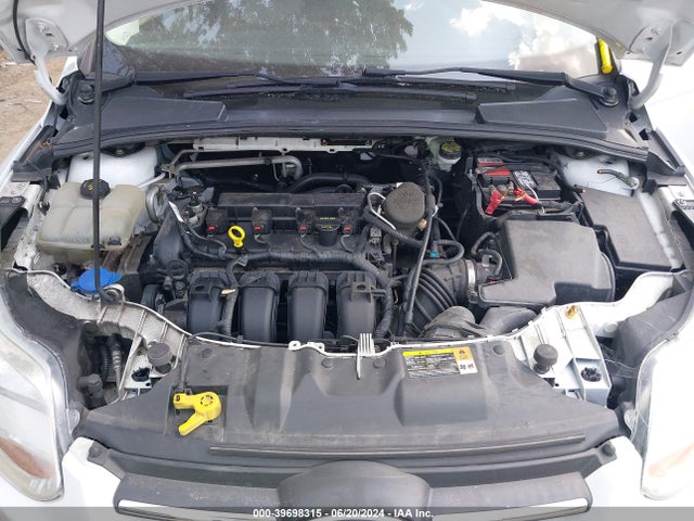 Ford FOCUS SE 2014 1FADP3F2XEL171793 Image 10