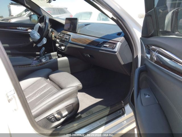WBA53BH05NCJ21428 BMW 530 I