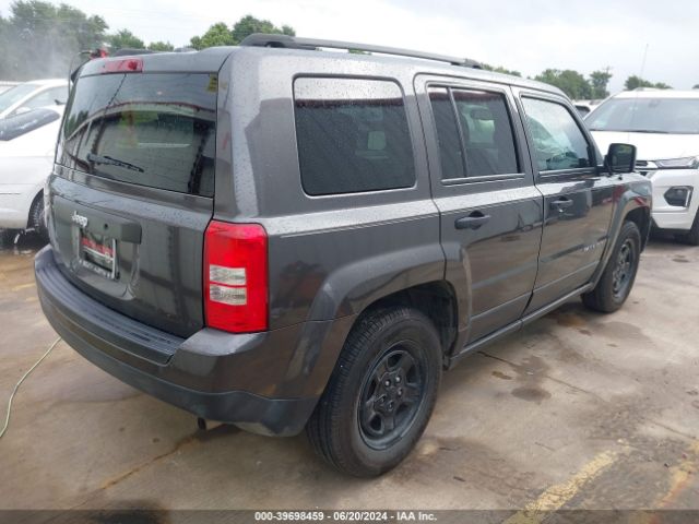 1C4NJPBA3HD118775 Jeep Patriot Sport Fwd