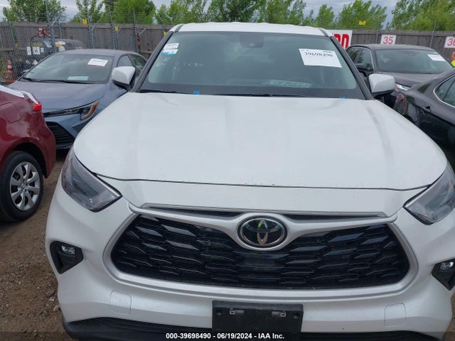 Toyota Highlander Le 2024 5TDKDRBH9RS537755 Image 6