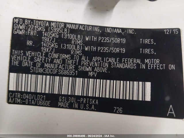 5TDXK3DC0FS686951 Toyota Sienna Se Premium 8 Passenger