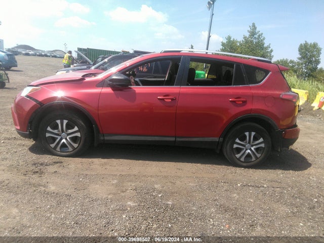 Toyota RAV4 LE 2016 JTMBFREV1GJ097584 Image 14