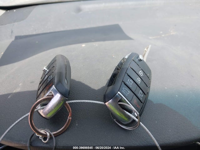 KIA SEDONA LX 2016 KNDMB5C17G6089795 Image 11