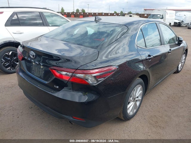 Toyota CAMRY LE 2024 4T1C11AK2RU223576 Image 4