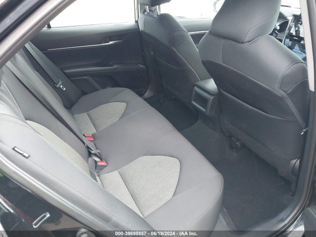 Toyota CAMRY LE 2024 4T1C11AK2RU223576 Image 8