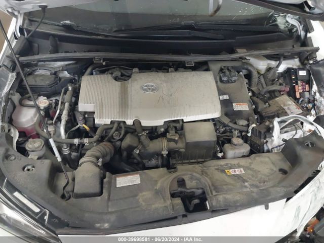 JTDL9MFU8M3029156 Toyota Prius Le Awd-e