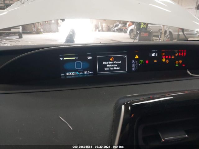 JTDL9MFU8M3029156 Toyota Prius Le Awd-e