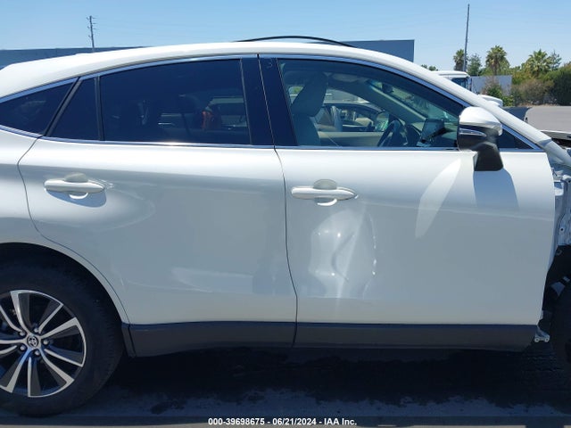 Toyota VENZA LE 2022 JTEAAAAH6NJ104887 Image 14