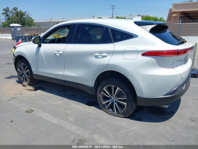 Toyota VENZA LE 2022 JTEAAAAH6NJ104887 Image 3