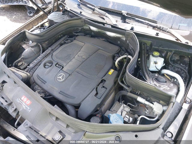 WDCGG8JB3EG244789 Mercedes-Benz Glk 350 4matic