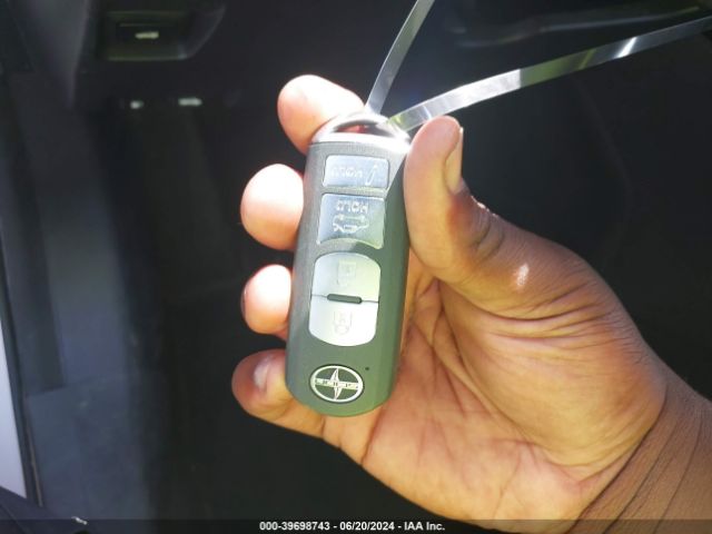 3MYDLBZV3GY139625 Scion IA