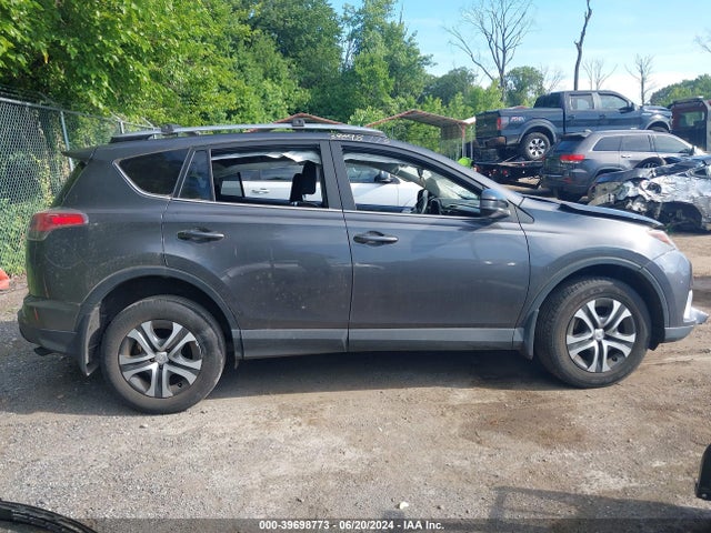 Toyota RAV4 LE 2017 JTMBFREV5HJ118373 Image 13