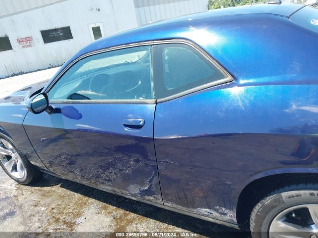2C3CDZAG6GH278977 Dodge Challenger Sxt