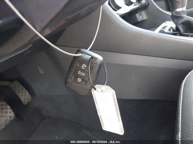 3VWG57BU7KM036337 Volkswagen Jetta 1.4t Sel Premium