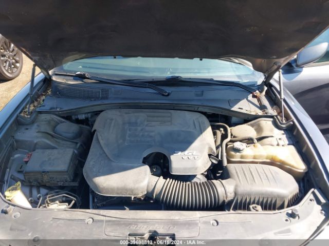 2C3CDXHGXJH217861 Dodge Charger Sxt Plus Rwd