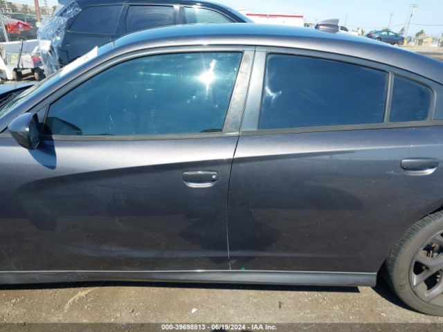 2C3CDXHGXJH217861 Dodge Charger Sxt Plus Rwd