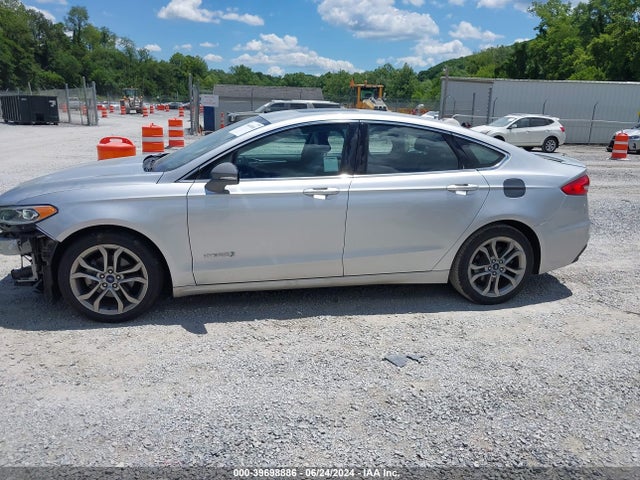 Ford Fusion Hybrid Titanium 2019 3FA6P0RU7KR117577 Image 14
