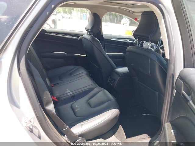 Ford Fusion Hybrid Titanium 2019 3FA6P0RU7KR117577 Image 8
