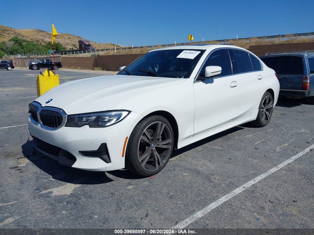 BMW 330I 2020 3MW5R1J05L8B29004 Image 2