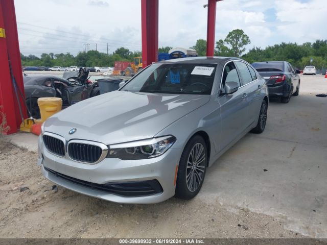 WBAJA7C57KWW27633 BMW 530i Xdrive