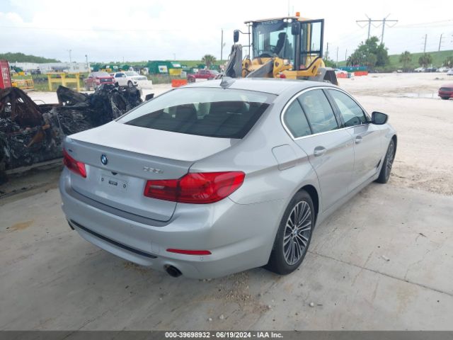 WBAJA7C57KWW27633 BMW 530i Xdrive