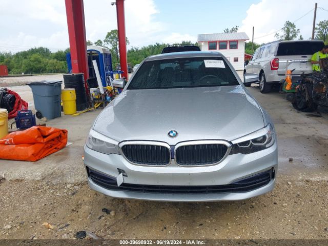 WBAJA7C57KWW27633 BMW 530i Xdrive
