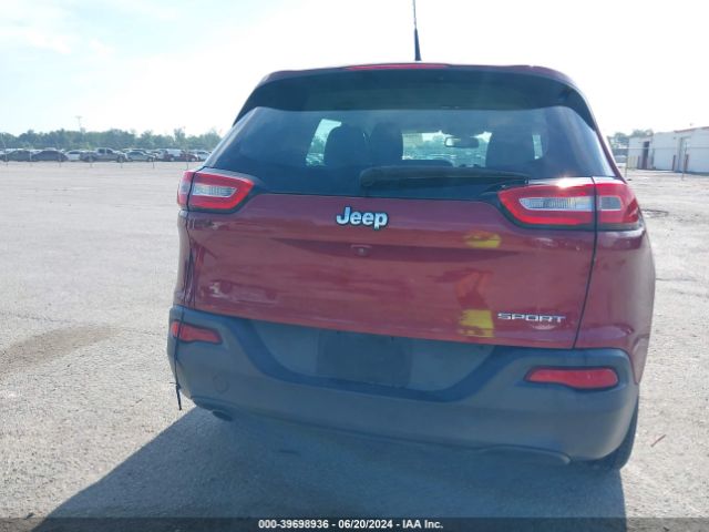 1C4PJLABXEW288563 Jeep Cherokee Sport