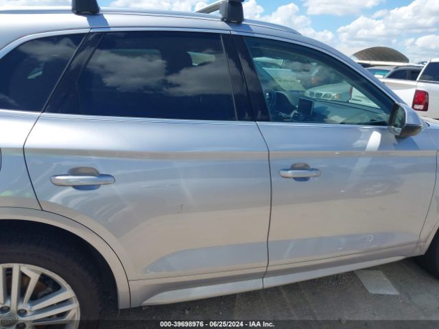 WA1BNAFY4J2103676 Audi Q5 2.0t Premium/2.0t Tech Premium