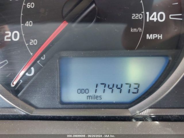 JTMZFREV4EJ004181 Toyota RAV4 LE