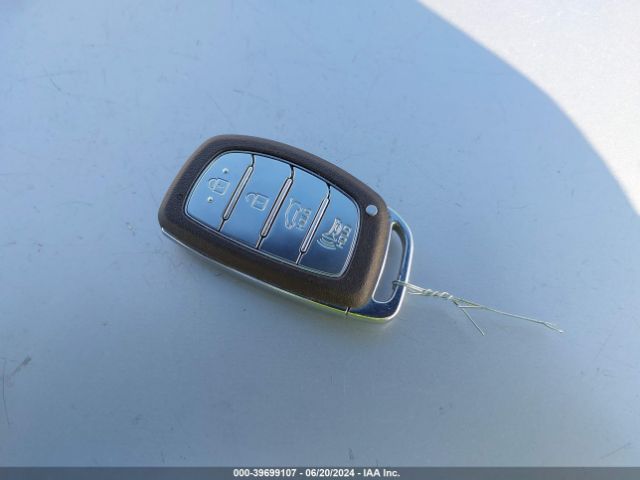 KM8J3CA20JU817455 Hyundai Tucson Value