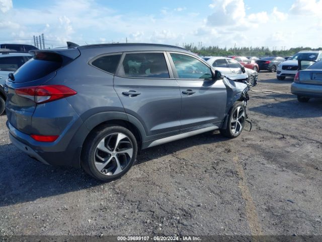 KM8J3CA20JU817455 Hyundai Tucson Value