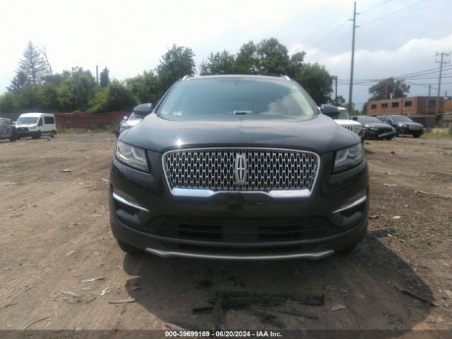 5LMCJ1C98KUL48790 Lincoln Mkc Standard
