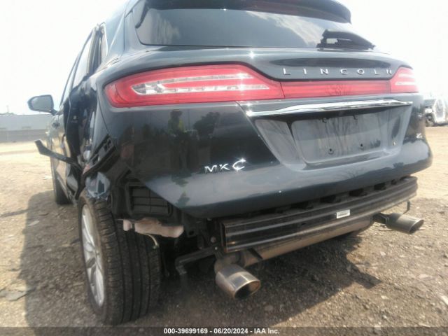 5LMCJ1C98KUL48790 Lincoln Mkc Standard