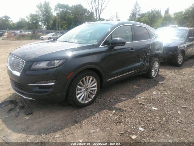 5LMCJ1C98KUL48790 Lincoln Mkc Standard