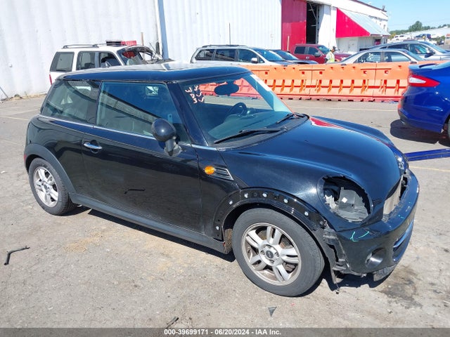 2012 MINI COOPER WMWSU3C59CT368800 Photo 0