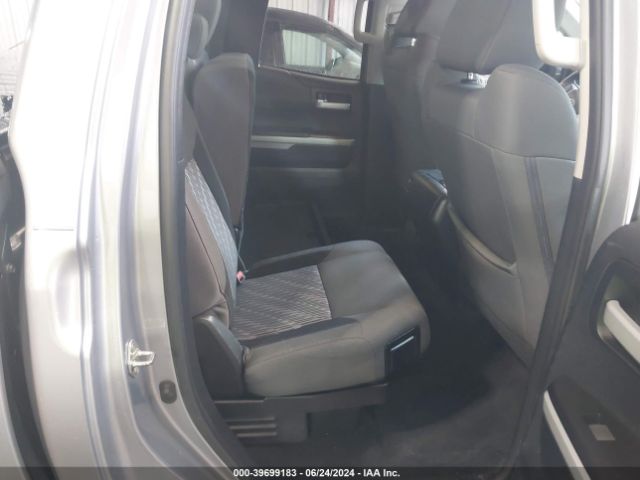 5TFUY5F1XJX743975 Toyota Tundra Sr5 5.7l V8