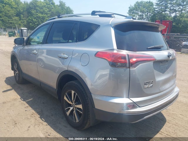Toyota Rav4 Xle 2017 2T3RFREV3HW686475 Image 3