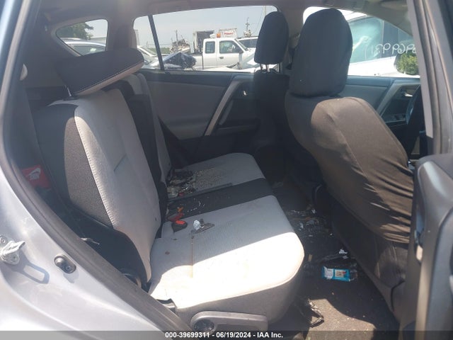 Toyota Rav4 Xle 2017 2T3RFREV3HW686475 Image 8