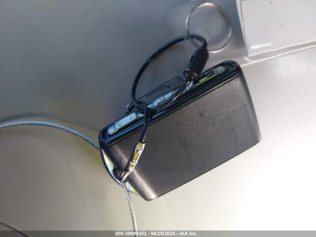 7JRL12FK6RG281810 Volvo S60 B5 Core Dark Theme