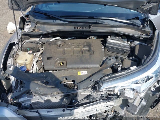 Toyota C-HR XLE 2019 NMTKHMBX8KR077345 Image 10