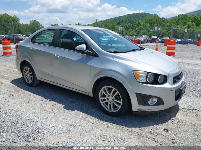 2015 1G1JC5SH6F4137370 main image