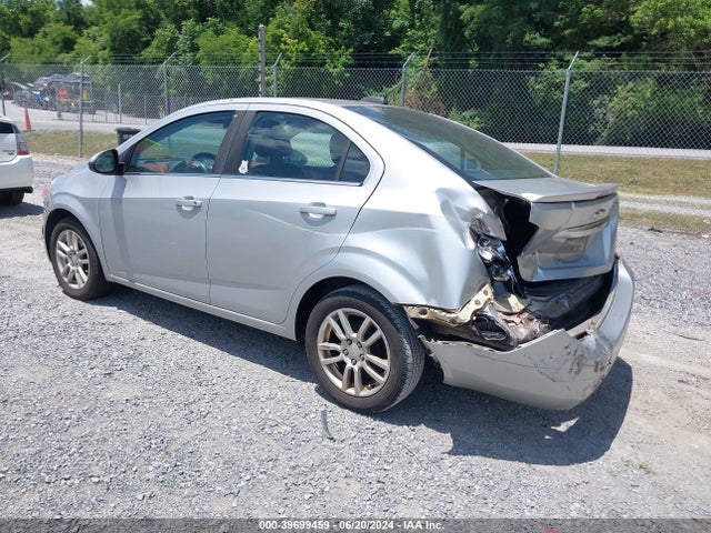 Chevrolet Sonic Lt Auto 2015 1G1JC5SH6F4137370 Image 3