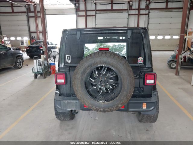 1C4HJXEN9LW231297 Jeep Wrangler Unlimited Sahara