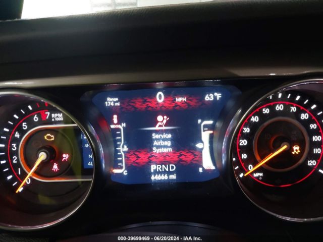 1C4HJXEN9LW231297 Jeep Wrangler Unlimited Sahara