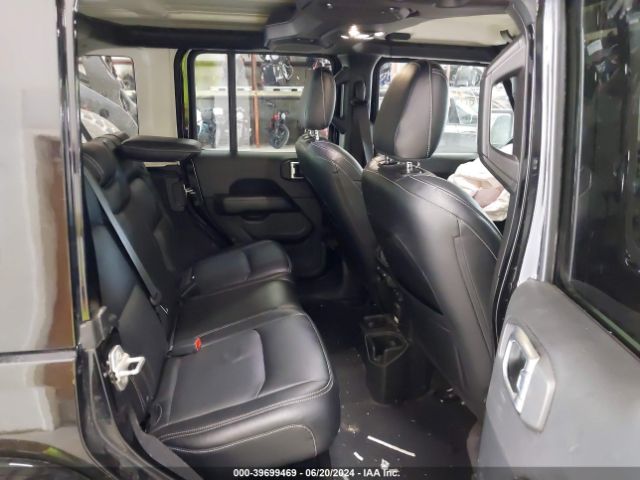1C4HJXEN9LW231297 Jeep Wrangler Unlimited Sahara