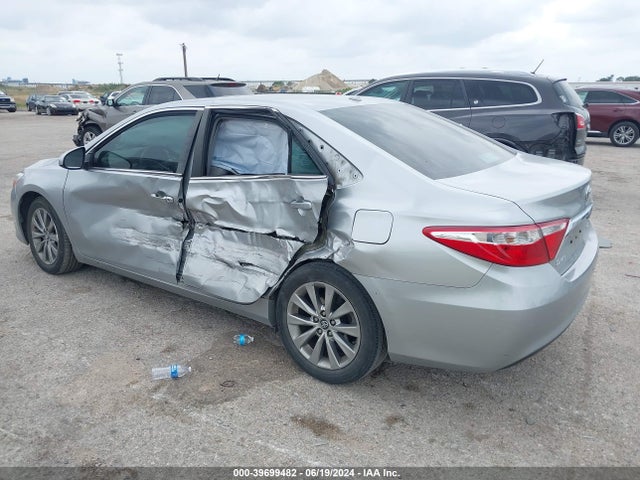 Toyota CAMRY XLE 2017 4T1BF1FK9HU705059 Image 3