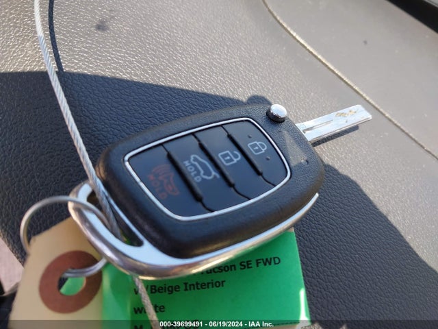 Hyundai Tucson 2016 KM8J33A44GU196022 Image 24