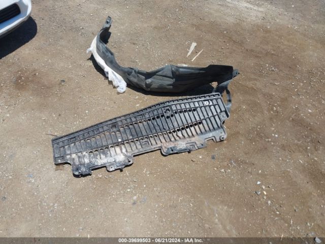 5YFBURHE0HP692764 Toyota Corolla Xle