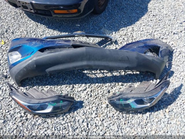 3GNAXUEV8KL387860 Chevrolet EQUINOX LT